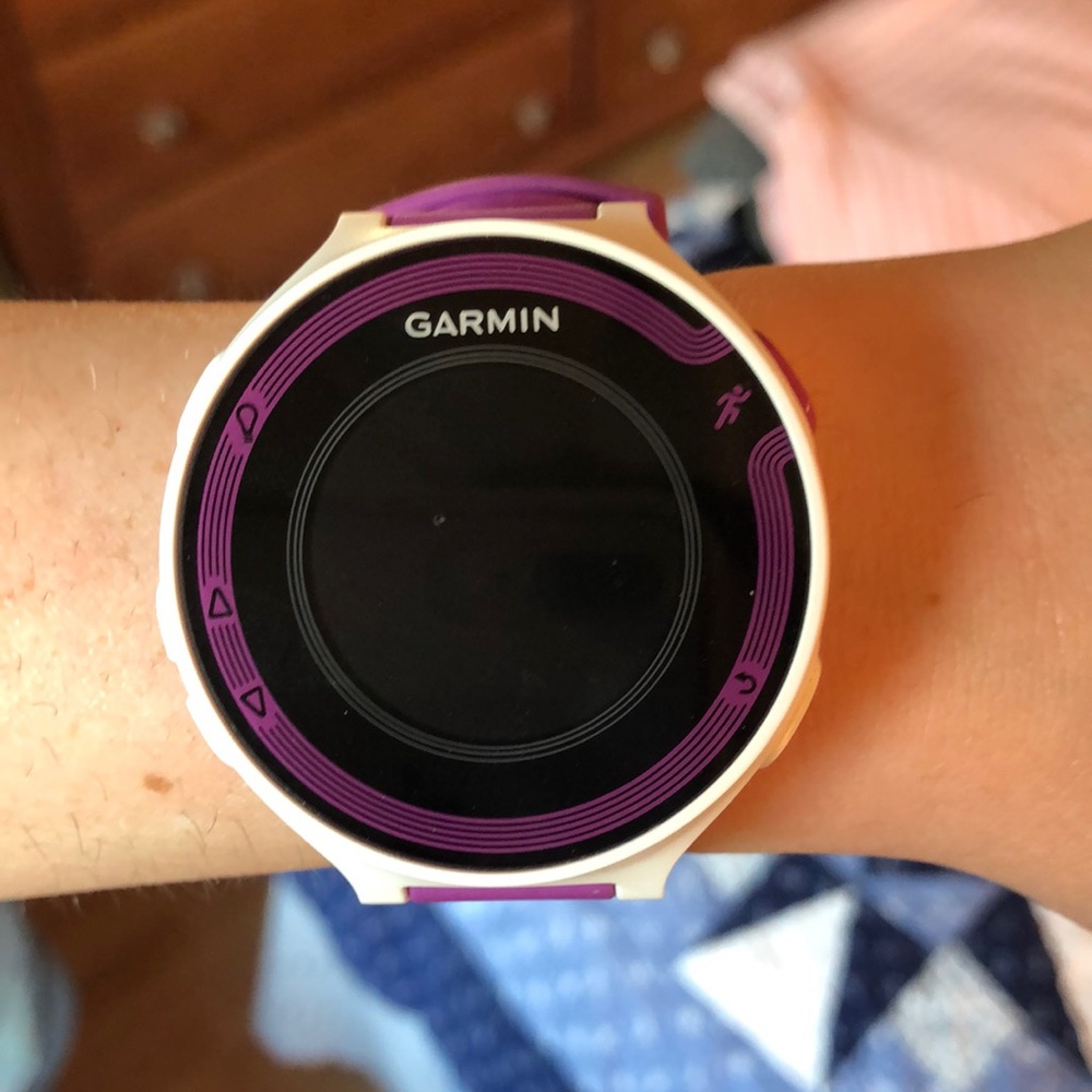 Garmin Forerunner 220 GPS Watch with heart rate monitor
